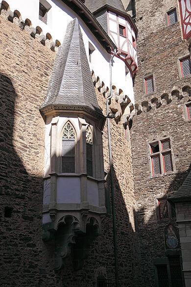 Schöne Burg